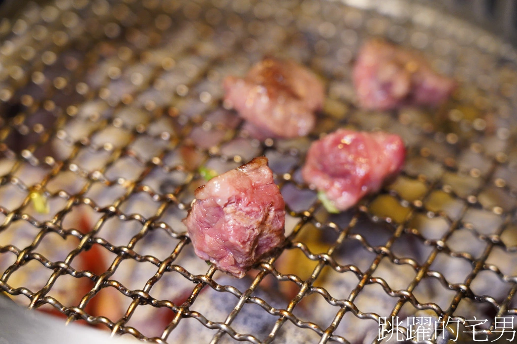 [花蓮美食]Kimamaya炭火燒肉工房-花蓮燒肉推薦、氣氛好還免收開瓶費、沖繩Orion生啤酒優惠價格、炭火燒肉工房花蓮菜單，花蓮炭火燒肉工房