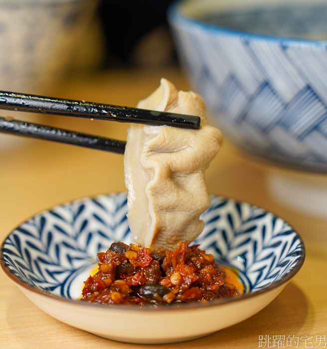 [花蓮美食]毛妹牛雜湯-大推! 清燉湯頭實在好喝! 花蓮牛雜湯推薦，雜菜魚湯超有料，花蓮宵夜