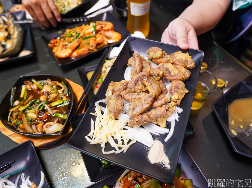 [花蓮宵夜]躼腳啤酒吧-鑊氣滿滿，好吃的花蓮熱炒， 居然有炸粉腸?!