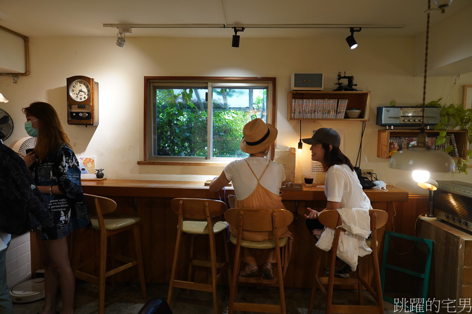 排隊也要吃花蓮甜點「找到了可頌小売所」推出「紅土鹹蛋黃酥」細膩口感，好吃得沒話說! 「奶油界的LV」好吃可頌，花蓮可頌推薦