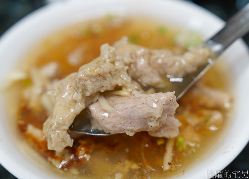 [花蓮美食]麥吉肉羹店「肉感十足的好吃肉羹」隱藏在巷弄裡的花蓮小吃，麥吉肉羹菜單、美侖美食