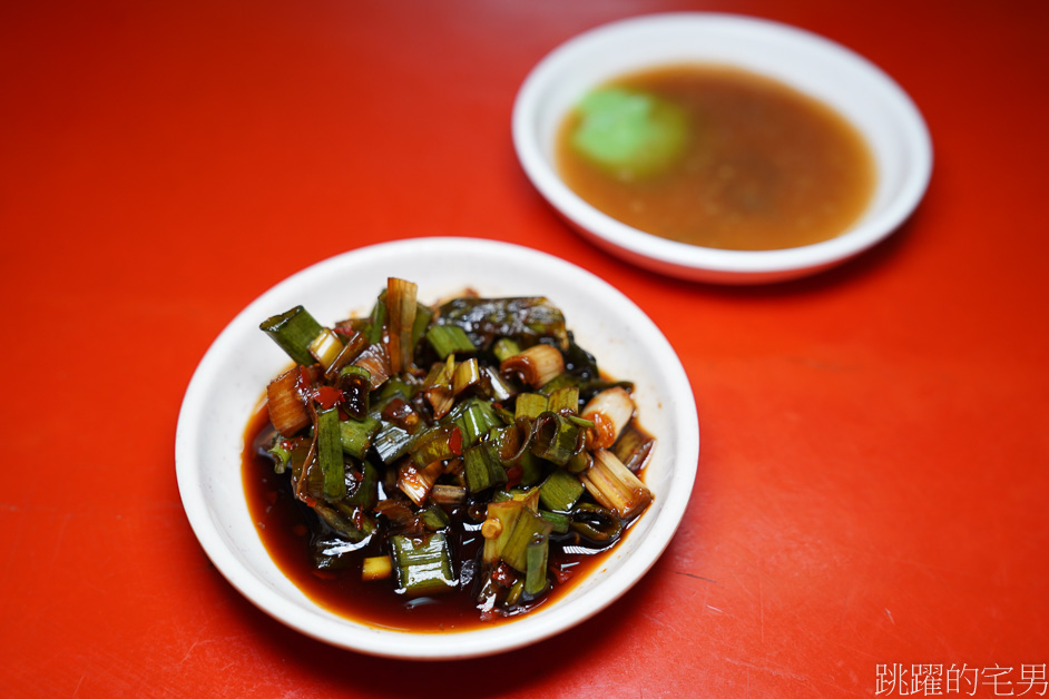 [吉安早餐]台南阿忠虱目魚-滷肉飯一碗20元，好吃又實惠，花蓮小吃