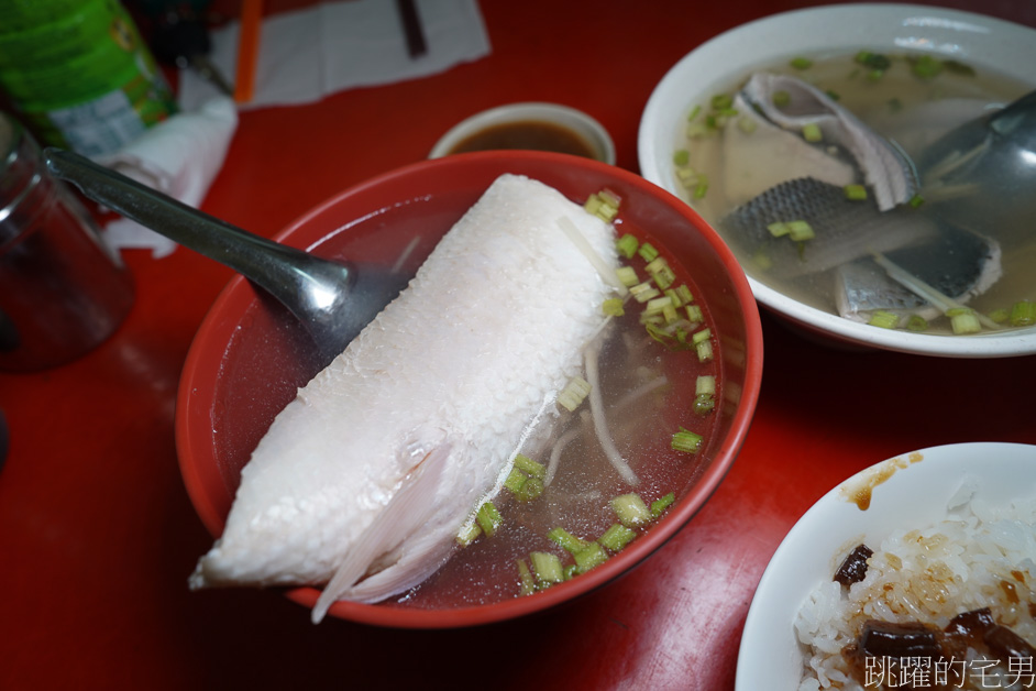 [吉安早餐]台南阿忠虱目魚-滷肉飯一碗20元，好吃又實惠，花蓮小吃