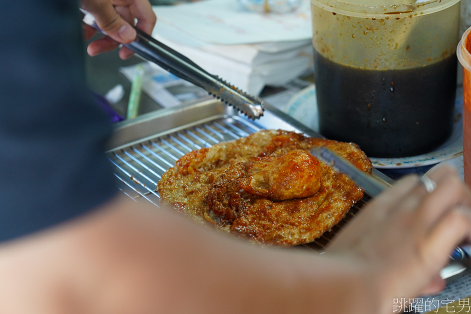 花蓮蔥油餅究竟是要買藍車炸彈蔥油餅還是黃車炸彈蔥油餅?? 現場一次吃兩家最準!  給你電話直接訂不用等! 還有提供外送