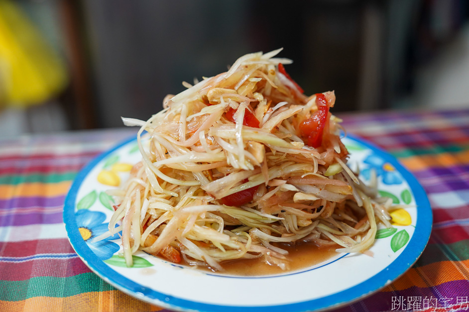 [花蓮美食]吉爾泰-泰國人在花蓮開泰式小吃，必點泰式酸辣湯，滿滿香料大碗好喝，花蓮泰式料理