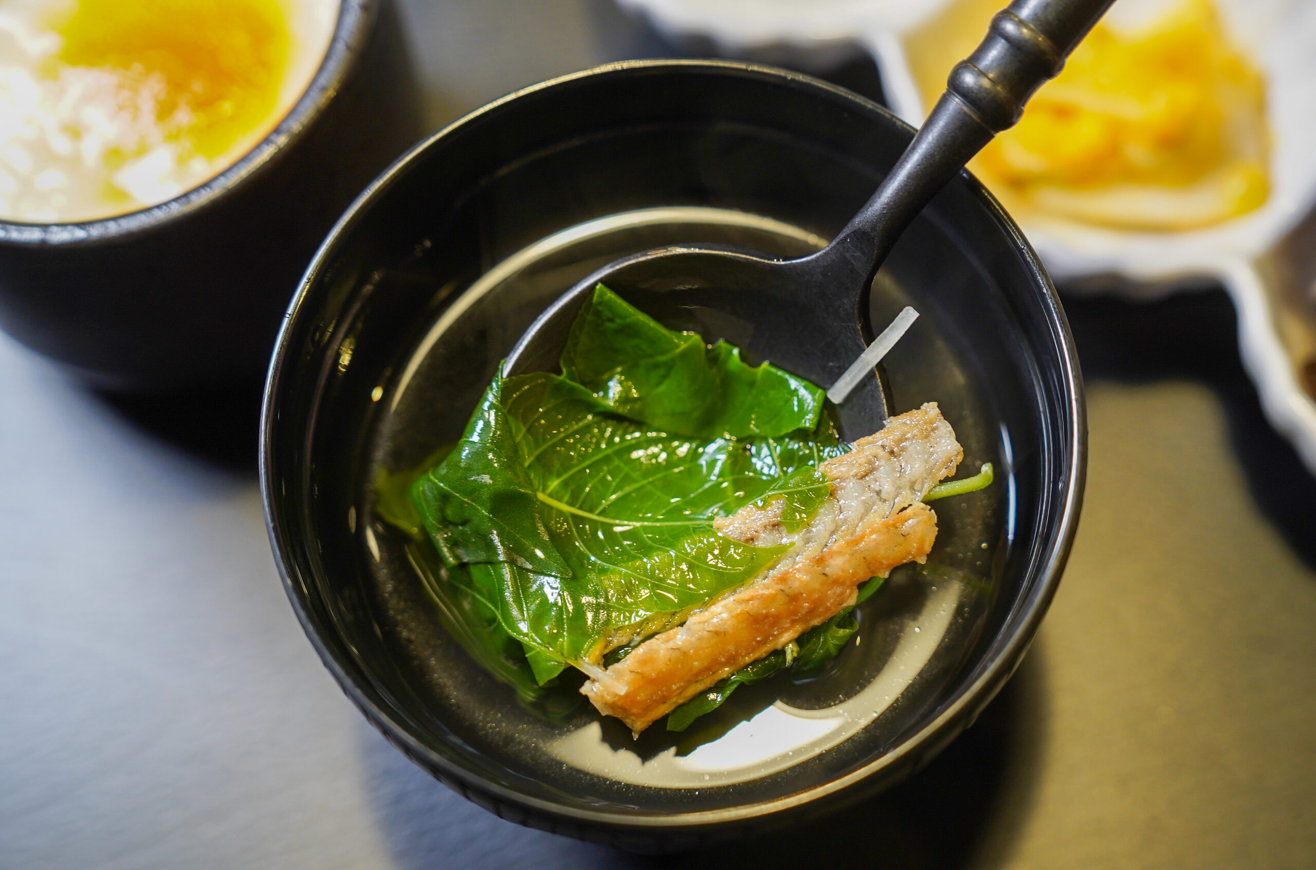 [花蓮吉安美食]一個人也能吃的花蓮燒肉店「鰻牛」用料好還有現烤鰻魚飯，不用真空包，口感可真不同!