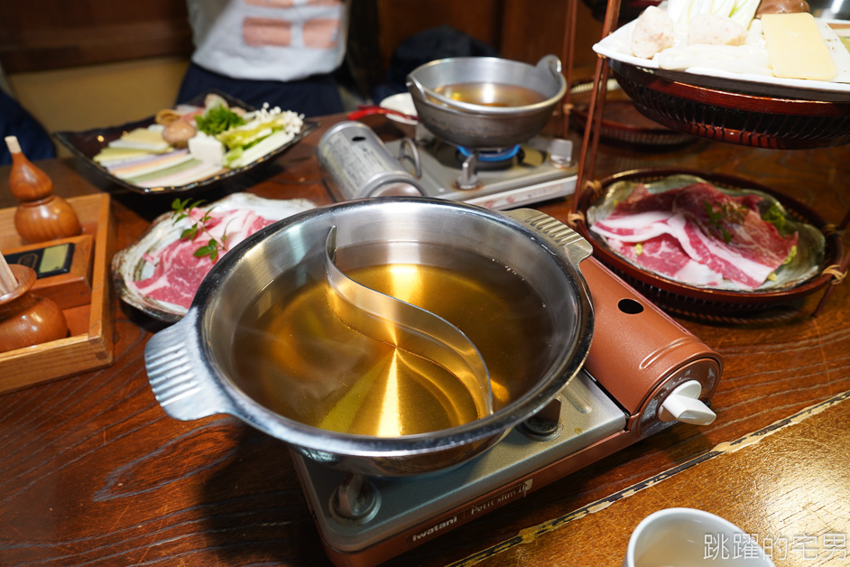 [鳥取美食]倉吉白壁土蔵群的百年老店「町屋清水庵」1次吃到12種麻糬火鍋、麻糬控必吃!! 刺身海鮮井、日本和牛，倉吉美食