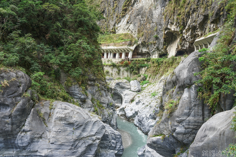 花蓮智慧站牌「一秒掌握公車動態」電子化即時到站資訊，旅遊行程時間不浪費，顯示多國語言，花蓮旅遊坐公車，花蓮景點衝起來!