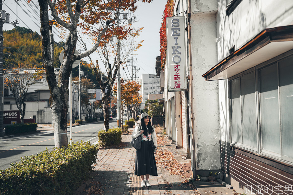 鳥取倉吉懶人包「倉吉白壁土藏群」品嘗倉吉美食「町屋清水庵」「レストラン三日月」 「赤瓦五号館久楽」倉吉景點 「円形劇場」「大蓮寺」「倉吉神社」「豐田家住宅」「妙寂寺銀杏」「打吹公園 」「出雲大社-倉吉分院 」