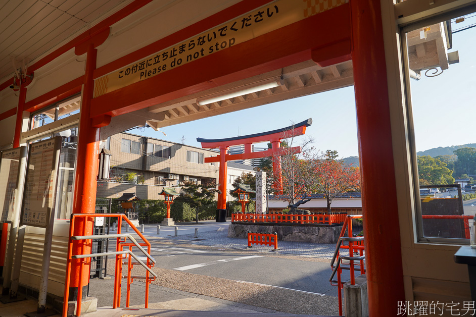 京都景點「伏見稻荷大社」山中萬座「千本鳥居」空無一人充滿神秘感