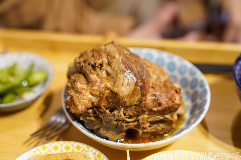 [七星潭美食]安口食堂-大豬排看了有夠爽，鬼頭刀魚鮮嫩可口，不能訂位大家早點去! 花蓮寵物餐廳