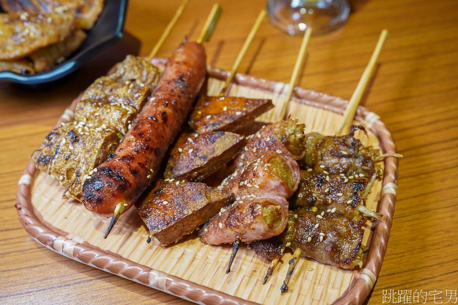 [花蓮美食]小巷子串燒-這家花蓮烤肉串燒開到凌晨1點，下酒菜可以吃起來，小巷子串燒菜單