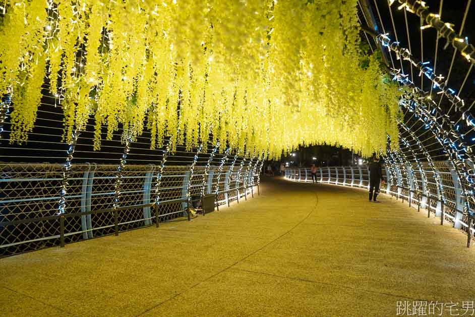 2023花蓮太平洋燈會「玉兔雙喜迎兔年」1/14正式開幕，花蓮過年來玩看燈會，可愛兔兔，還有最新科技主燈「鏡花水月」水舞燈光秀!