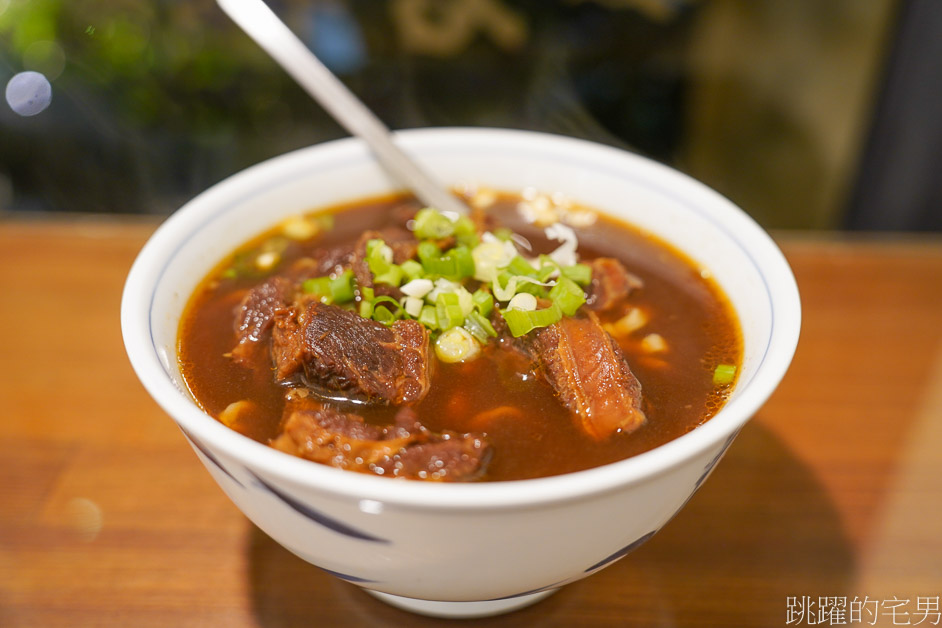 [花蓮美食]無名牛肉麵-花蓮牛肉麵推薦，濃厚滋味一吃難忘，2023無名牛肉麵菜單