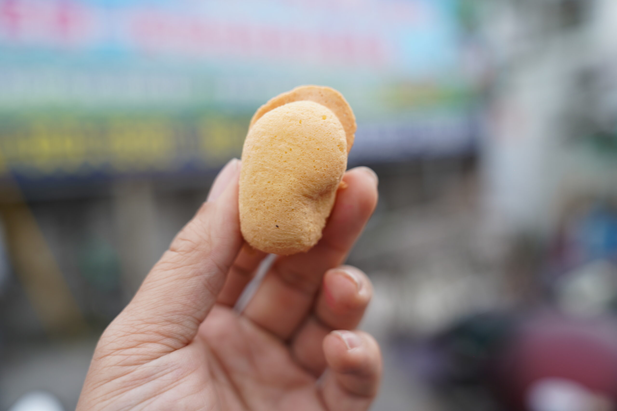 [花蓮雞蛋糕]花蓮吉安黃昏市場雞蛋糕-古早味雞蛋糕8個20元，每天只開2個半小時，吉安美食