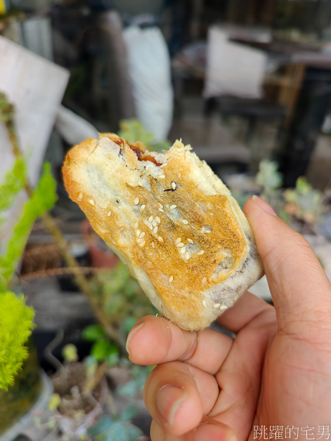 [花蓮美食]福記胡椒餅建國店-超過20年老牌花蓮胡椒餅開分店，炭火現烤還有豆沙餅，花蓮小吃