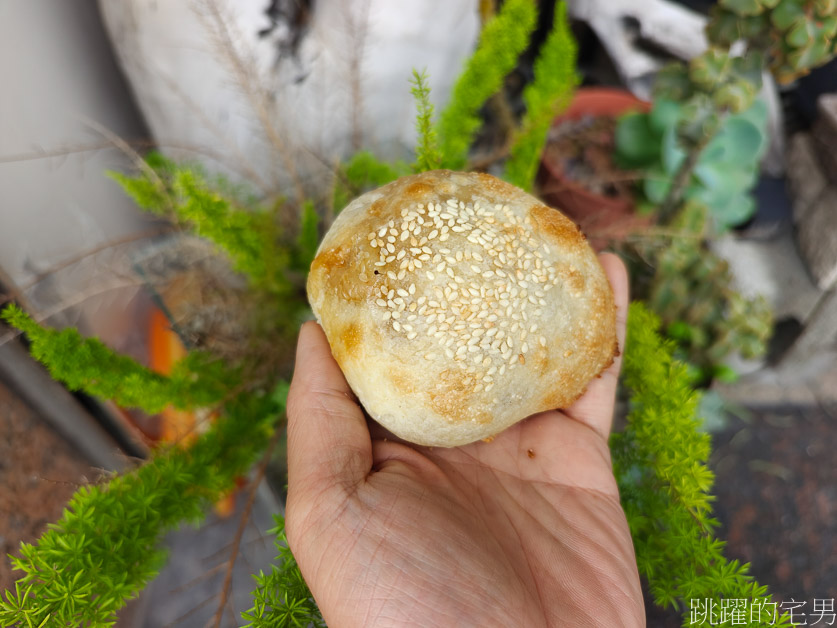 [花蓮美食]福記胡椒餅建國店-超過20年老牌花蓮胡椒餅開分店，炭火現烤還有豆沙餅，花蓮小吃