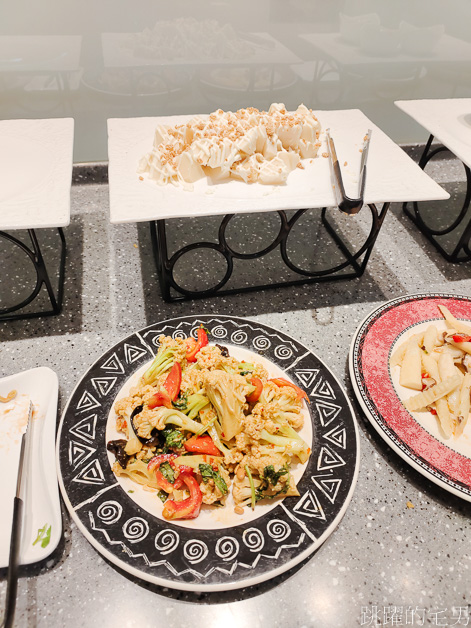 花蓮素食吃到飽「蝸牛蔬食」環境舒服，藍帶廚師進駐的素食餐廳