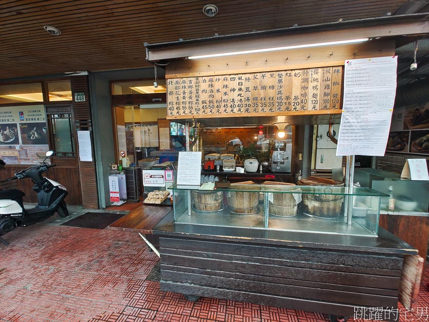 花東旅遊景點懶人包-花蓮超高評價冰店，居然有手作鋼筆，夜宿台東溫泉飯店、台東原生植物園火鍋吃到飽，還是台東親子景點喔