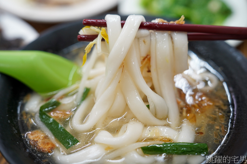 [萬華美食推薦]三姐鵝肉-台北鵝肉多汁鮮甜也太好吃，粿仔條湯頭充滿香氣，根本是寶藏小店