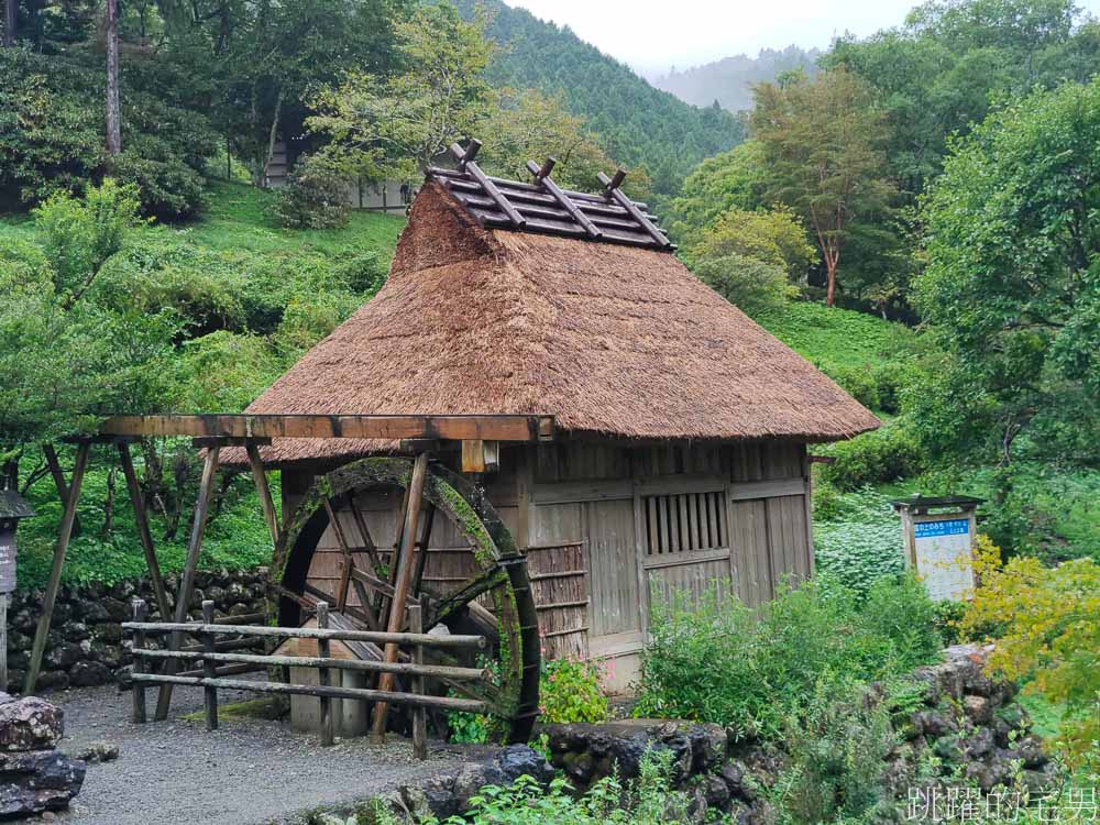 四國高知景點推薦「雲之上圖書館」 隈研吾建築群in檮原町寧靜小鎮，連公家機關都能這麼美，梼原町総合庁舎，雲之上酒店別館，雲の上ギャラリー，雲の上のカフェ，檮原座