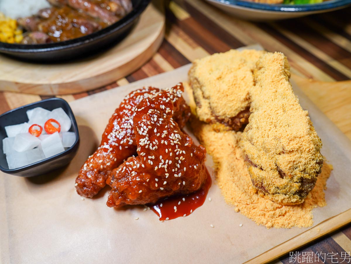 [花蓮美食]一燔炸雞咖哩飯花蓮莊敬店-空間環境舒服，菜單多樣，必吃溫體炸雞鮮嫩多汁還有8種口味，鐵板牛排、花蓮下午有營業餐廳