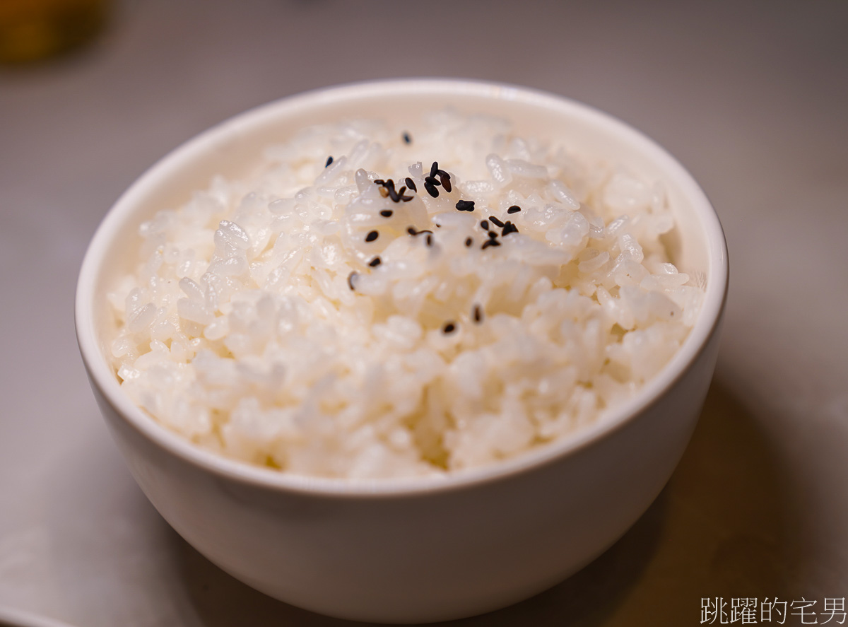 [花蓮火鍋]將門來點辣 麻辣鍋專門店-這間花蓮麻辣鍋肉質超好，中國風裝潢空間氣氛舒適，必點鴛鴦鍋，湯頭真的讚，花蓮宵夜推薦