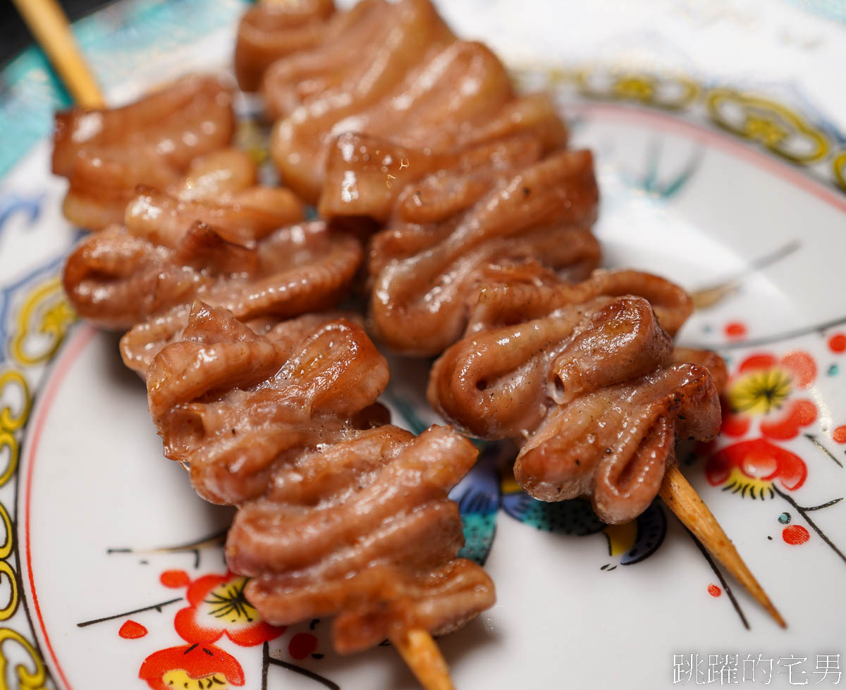 [花蓮居酒屋]參火木牛排x燒鳥-雞肉居然能作出22種部位串燒，雞腿牡蠣肉、 雞菲力、振袖、甚至還有提燈，超有特色，絕對是花蓮燒鳥推薦! 花蓮宵夜