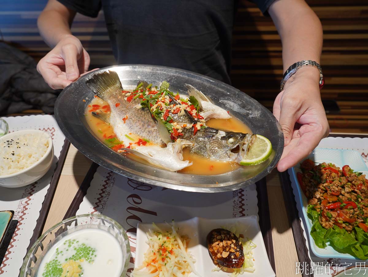 [吉安美食]泰宜味食館-個人簡餐居然有整隻檸檬魚也太爽! 炒河粉、打拋豬套餐必點，花蓮泰式料理