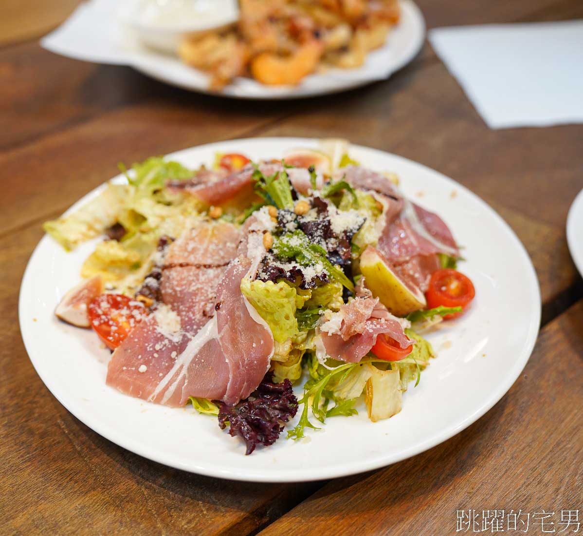 [瑞芳美食] 5家三貂嶺咖啡廳美食「寬哥那裡」三貂嶺PIZZA必吃，店家空間質感好味道出色，山凹、目丘Mucho、深山裡的香港圖書館、禾炚