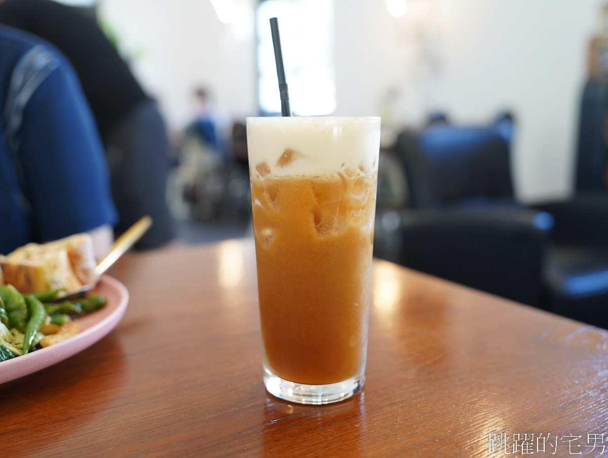 [花蓮秀林美食]中村志明-蘇花公路一出來太魯閣美食下午茶、椒麻雞、好大一顆的阿雪肉桂卷