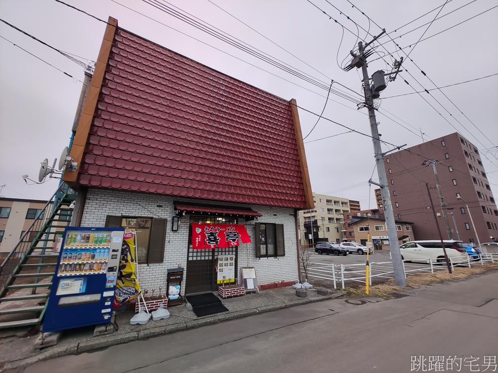 [北海道千歲住宿]QUEEN’S HOTEL CHITOSE-新千歲機場附近飯店，提供免費接駁車，舒服乾淨CP值高，JR千歲駅散策