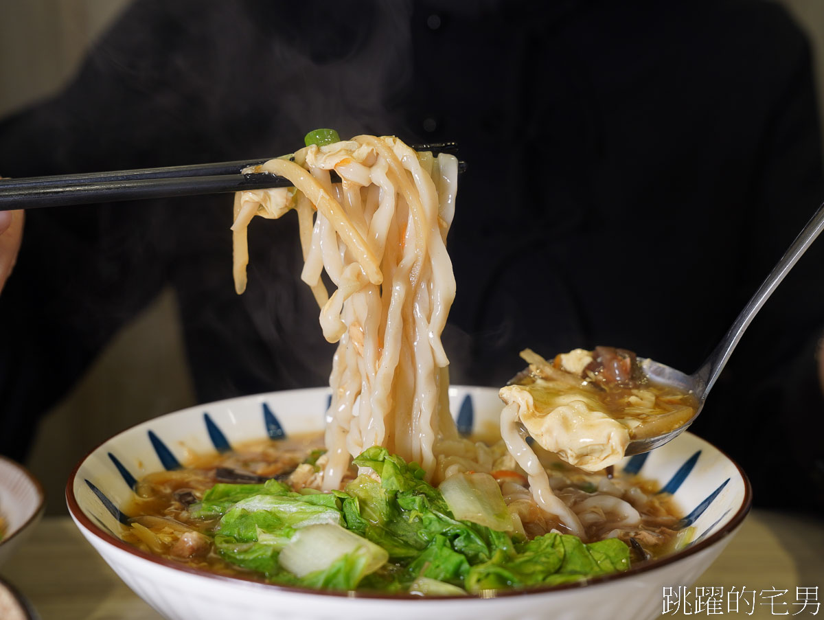 [吉安美食]壽豐小吃慶豐店-整個愛上這家花蓮熱炒滷肉飯!  無骨鵝肉、濃郁蒜頭雞湯也不能錯過