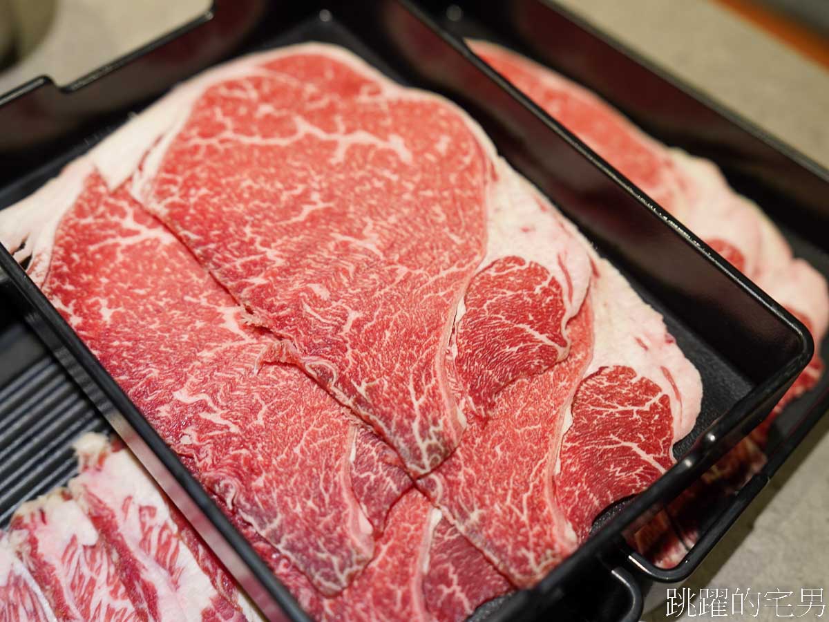 花蓮吃到飽「石屋燒肉」重新裝潢，現場切牛排也太有儀式感，哈根達斯無限吃真爽，2024石屋燒肉菜單，價錢、壽星優惠，花蓮燒肉吃到飽