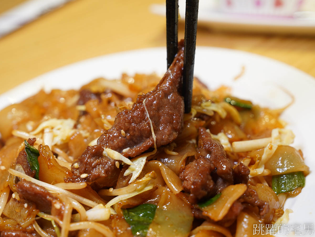 [花蓮美食]港飲港食茶餐廳-香港人來花蓮開茶餐廳，必點叉燒包、乾炒牛河