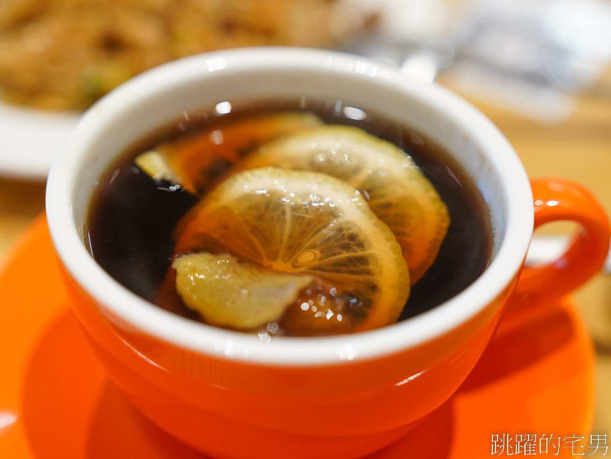 [花蓮美食]港飲港食茶餐廳-香港人來花蓮開茶餐廳，必點叉燒包、乾炒牛河