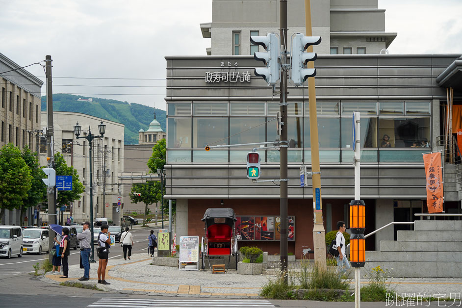 [小樽一日遊] 小樽運河、小樽堺町通商店街，北菓樓泡芙也太好吃啦、letao小樽洋菓子舖