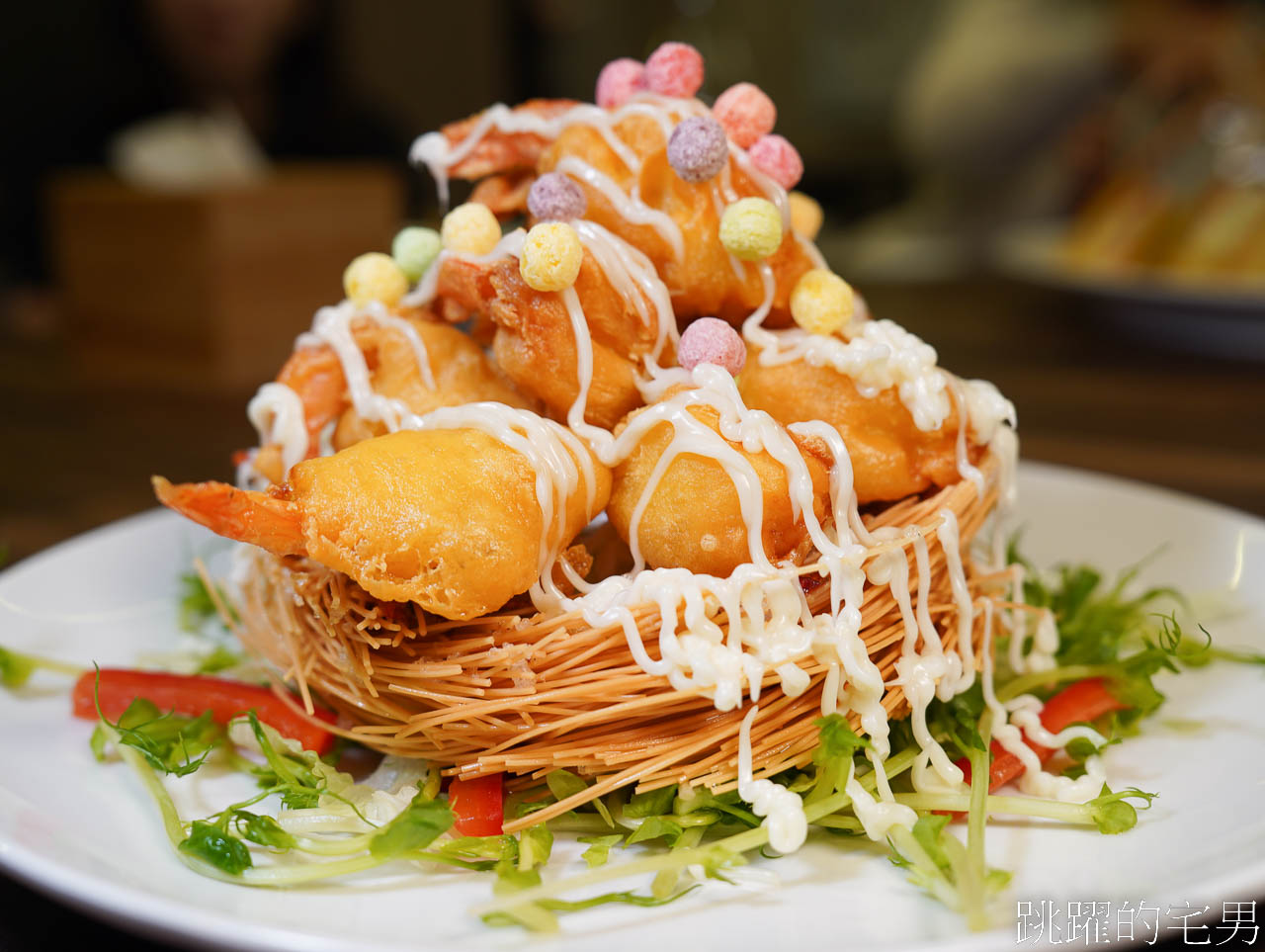 [花蓮美食]秘密海小館-轉型高質感餐廳，單人無菜單料理，3桌包場還可以唱歌，自家煙燻臘肉超好吃，還有提供素食合菜