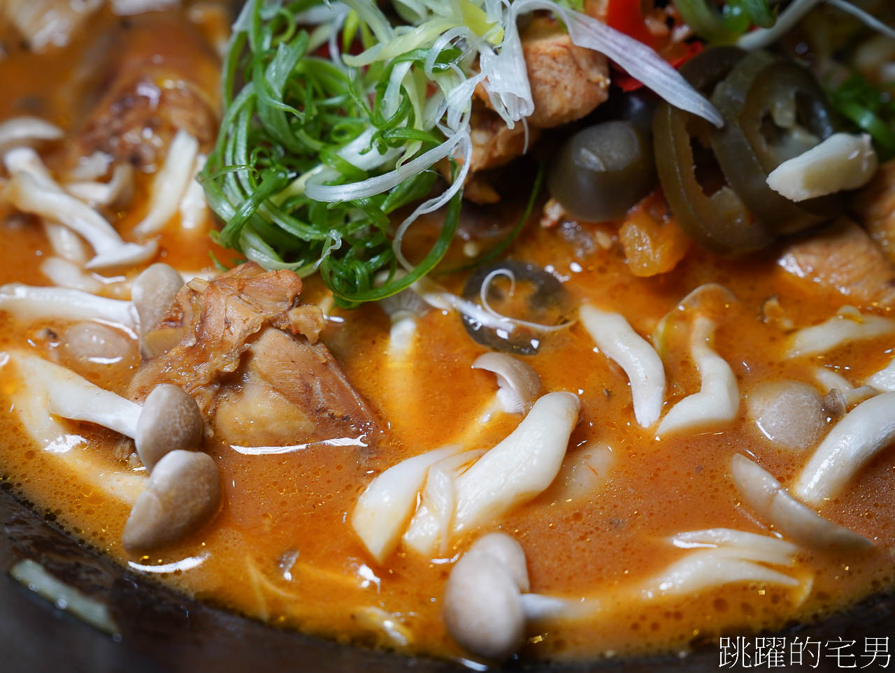 [花蓮美食]米那度海吧餐廳-花蓮海鮮超新鮮，酸菜魚、熱炒菜單豐富，紅麴鬼頭刀完全打到我的味蕾