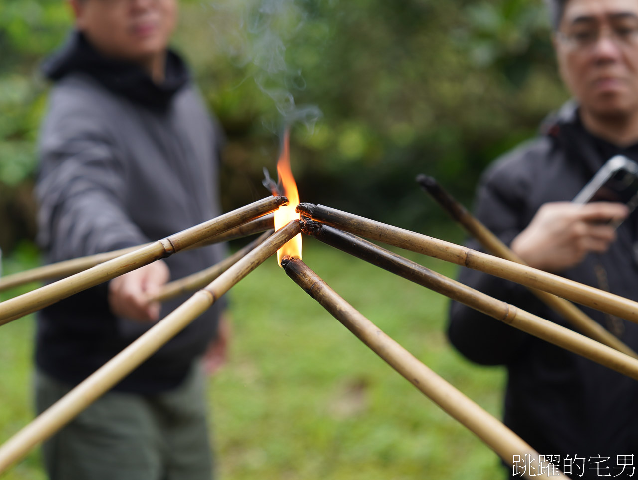 花蓮可以這樣玩，騎電輔車享受大自然，花園客家菜、體驗烤麵包下午茶，原來台灣史前最大的玉器製造工坊在花蓮，花蓮行程推薦