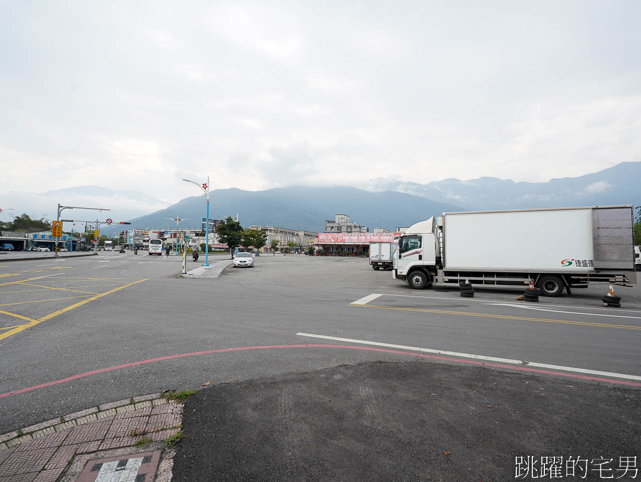 萬件五金生活用品通通39元起，小胖家族生活百貨進駐吉安，長期經營可換貨，生活用品這裡買就對了