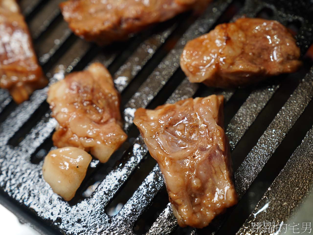 [花蓮美食]燒肉政宗花蓮店-高質感花蓮個人燒肉，肉質優秀小菜無限續，還是花蓮下午有開餐廳!