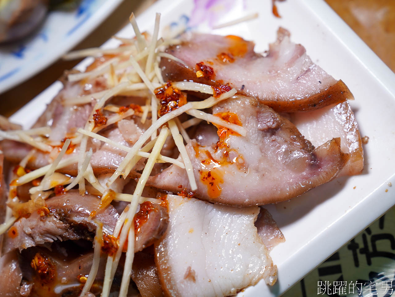 [花蓮美食]阿婆牛肉麵-花蓮老店大碗份量足，在地人的共同記憶，觀光客可以吃別間