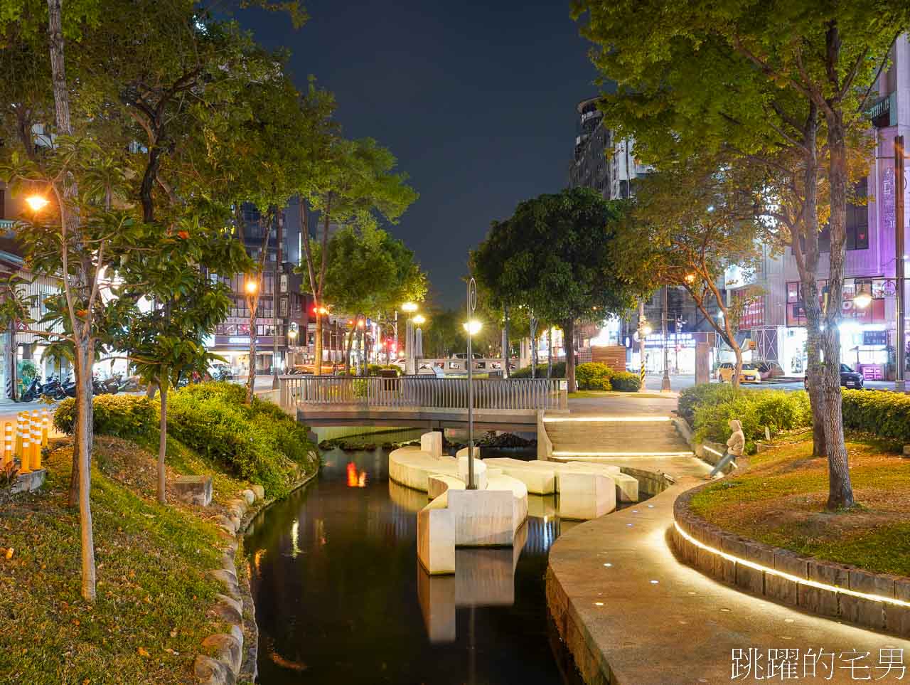 [台中住宿]葉綠宿川閱-台中火車站附近住宿推薦葉綠宿川閱，房間新空間大，價格實惠