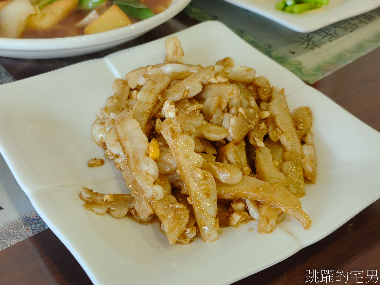 花蓮素食推薦「慧萊素食」熱炒滋味濃厚好吃，不吃素都會喜歡