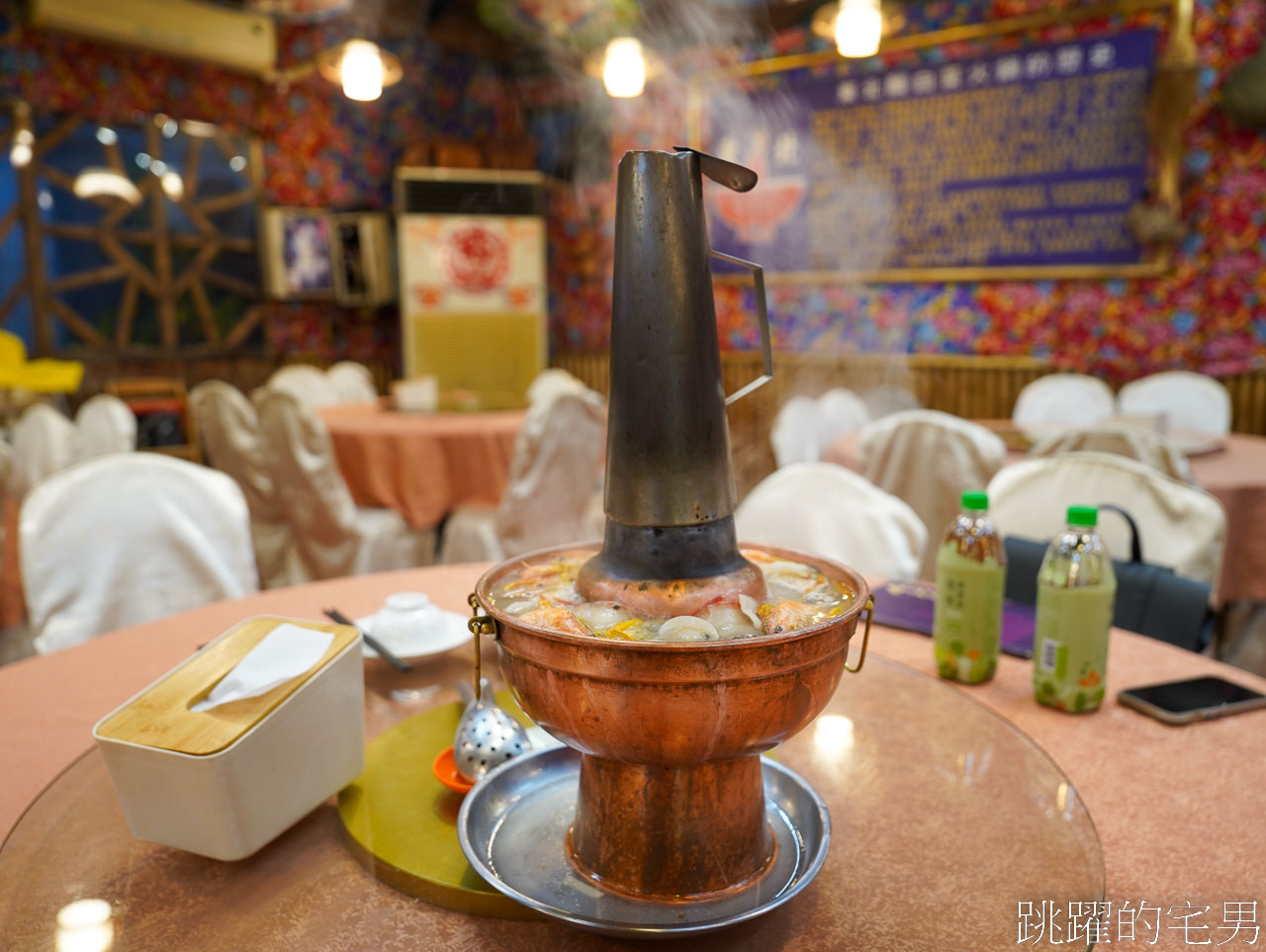 [萬華美食]金麥子酸白菜鍋-湯頭酸爽帶勁，還有東北鍋包肉，台北酸菜白肉鍋推薦，鄰近停車場
