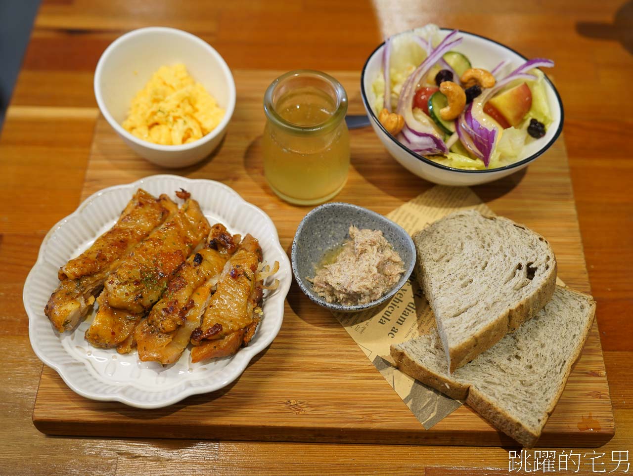 [花蓮美食]大石小樹-花蓮早午餐飲料暢飲，空間舒服、菜單選擇多