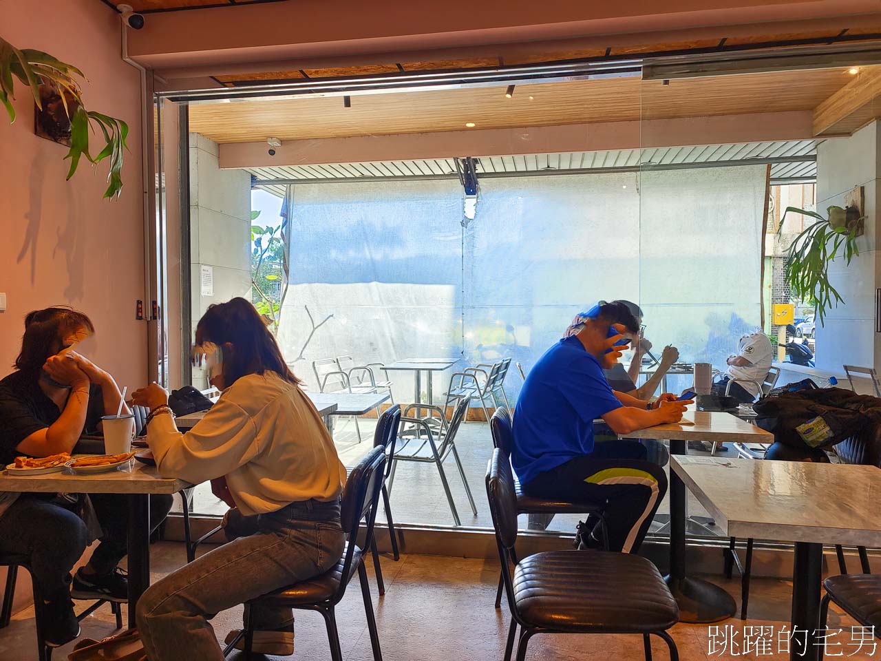 [花蓮早午餐]Bravo Brunch甚好早午餐-辛拉麵加了牛奶，湯頭好喝有層次，花蓮早餐吃吃看
