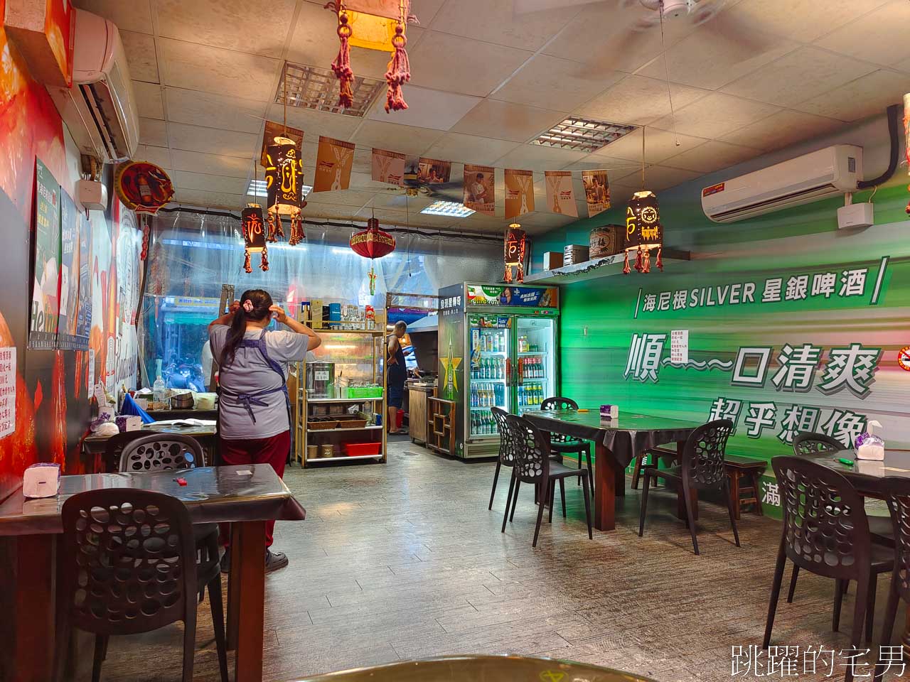 [花蓮宵夜]躼腳啤酒吧-鑊氣滿滿，好吃的花蓮熱炒， 居然有炸粉腸、炒蘿蔔糕?!