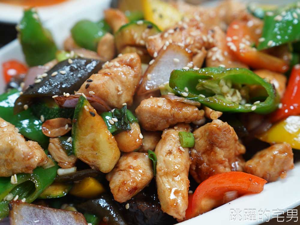 [吉安美食]阿姑的店-花蓮老店鹹香濃郁好吃家常菜，白飯讓你吃到飽，招牌芋頭捲、蔥爆松坂肉、道道都是下飯菜，花蓮美食